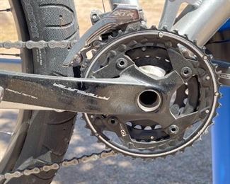 Motobecane Fantom DS 29er Full Suspension Mountain Bike 29 Center of Crank to Seat post top: 20.5in