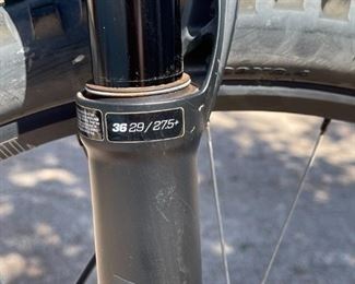 2020 YT Industries Jeffsy Core 3 29 Carbon Fiber Full Suspension Mountain Bike BLACK MAGIC Xl Center of Crank to Seat post top: 23in