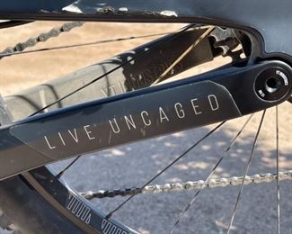 2020 YT Industries Jeffsy Core 3 29 Carbon Fiber Full Suspension Mountain Bike BLACK MAGIC Xl Center of Crank to Seat post top: 23in