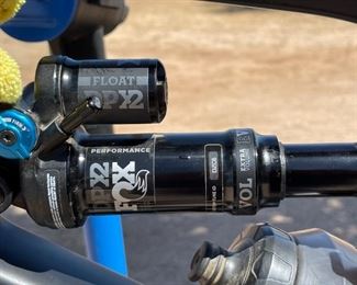 2020 YT Industries Jeffsy Core 3 29 Carbon Fiber Full Suspension Mountain Bike BLACK MAGIC Xl Center of Crank to Seat post top: 23in