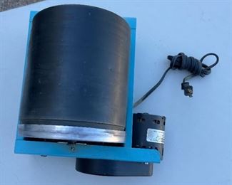 Lortone QT12/QT66 Rotary Rock Tumbler 10x12x13.5in HxWxD