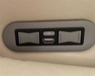 #1 Abbyson Calton Leather Power Recliner with Power Headrest IVORY 54 x 35 x 33in HxWxD