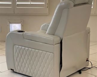 #2 Abbyson Calton Leather Power Recliner with Power Headrest IVORY 54 x 35 x 33in HxWxD