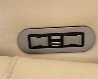 #2 Abbyson Calton Leather Power Recliner with Power Headrest IVORY 54 x 35 x 33in HxWxD