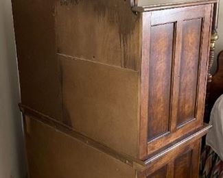 Pulaski Apothecary Collection Dresser with Mirror 45130 Bond Street Chest 68 x 35 x 20in HxWxD