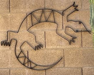 Lizard Wrought Iron Yard Art 25 x 38in
