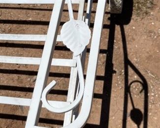 Vintage Iron Patio Double Chaise Lounger Lounge Chair 23 x 55 x 72in HxWxD