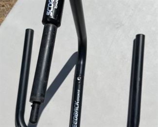 Feedback Sports Scorpion Bike Stand 17300 15x13.5x13in HxWxD