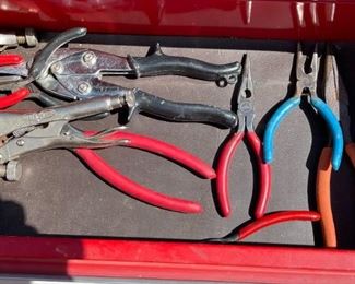 Craftsman Tool Box with Miscellaneous Tools 12x26x10in HxWxD