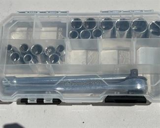 AS-IS Craftsman 1/2in, 1/4in & 3/8 Socket driver set