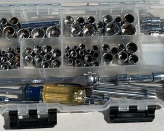 AS-IS Craftsman 1/2in, 1/4in & 3/8 Socket driver set