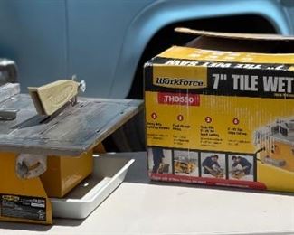 Workforce THD550 Tile Saw 10.5x15.5x19in HxWxD