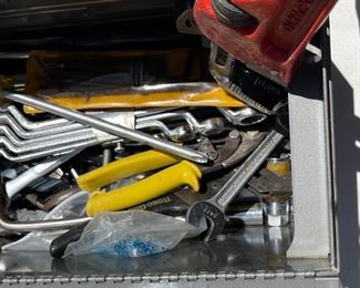 Craftsman Small Tool Box with Miscellaneous Tools 9x18x8.5in HxWxD