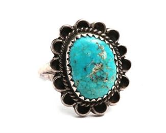 Vintage Silver & Turquoise Ring Native American Size: 6 Centerstone: 14x11mm