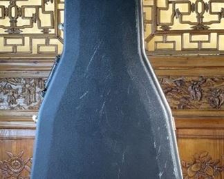 Takamine EG-330C Acoustic Electric Guitar In Hard Case Case: 6.5x19.5x44.5in HxWxD