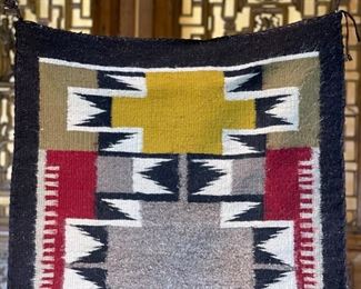 Vintage Navajo Rug Native American 34x22.75in HxWxD