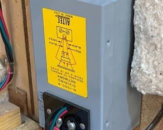 2pc Altec Lansing Super Duplex 604e Vintage Coaxial Speakers in Barzilay Cabinets Pair 26x23x.75x19in D Weight: 82lbs 8 oz HxWxD