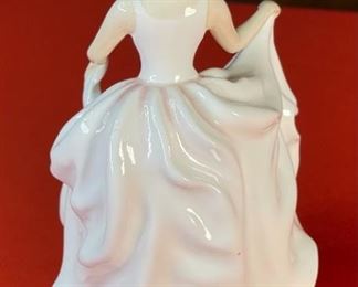 Royal Doulton HN3291 Tracy Porcelain Figurine Signed Bone China England 7.75x4x4in HxWxD