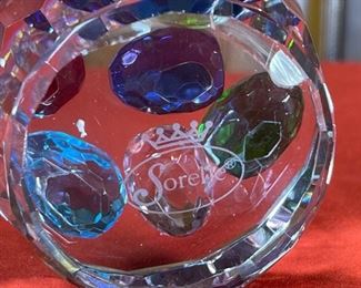 Sorelle Crystal Easter Egg basket 5.5x3x3in HxWxD