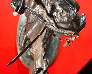 Frederic Remington Cheyenne Bronze Sculpture Statue Vintage 21.5x22x10in HxWxD