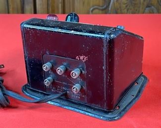 Lionel Multi-Control Trainmaster Transformer Type RW 110 Watt. 4.5x6.75x5.75 HxWxD
