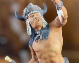 Franklin Mint Spirit of the Sioux RF Murphy Porcelain Figure 10.5x5.5x6in HxWxD