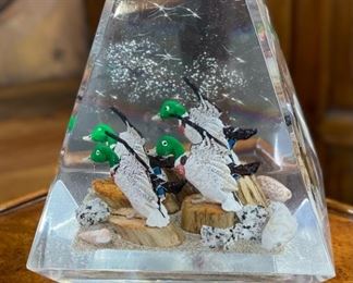 Vintage Lucite Obelisk Ducks Paperweight Sculpture Pyramid 7.5x6x5.25in HxWxD