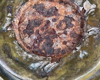 Antique Brass Spittoon 11.5in H x 8in diameter at top rim