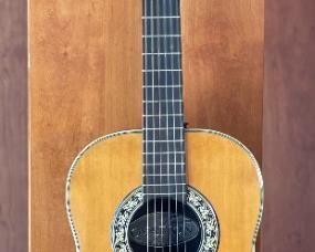 1975 Vintage Ovation Balladeer Model 1122-4 Nylon String Classical Guitar Case: 8x17x43in