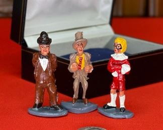 Wallace, Ladmo & Gerald David Bills Lead Figurines "Gorton Toy Soldiers." 2.5in h