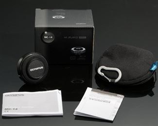 Olympus M. Zuiko Digital 1.4x Teleconverter MC-14 Micro Four Thirds WC573702 Box: 3.25x4.5x3.25in HxWxD