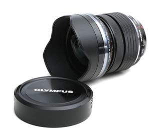Olympus M. Zuiko Digital 7-14mm 1:2.8 PRO Zoom Lens f/2.8 Micro Four Thirds ED Fisheye Case: 7in Long x 4.5in Diameter