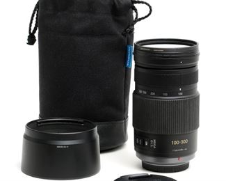Panasonic LUMIX G Vario 100-300mm 1:4.0-5.6 Mega O.I.S. Zoom lens H-FS100300 6in Long