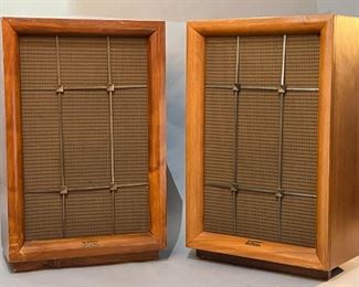 2pc Electro-Voice EV Aristocrat Speaker 12TRXB Corner Horn PAIR 29.5x19x16.25in HxWxD