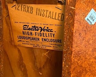 2pc Electro-Voice EV Aristocrat Speaker 12TRXB Corner Horn PAIR 29.5x19x16.25in HxWxD