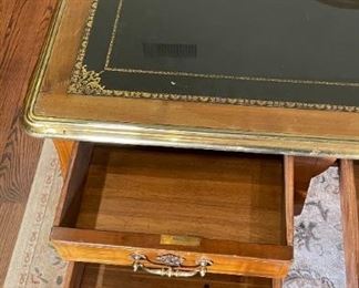 Antique Leather Top Brass Trim Writing Desk 30.5x71x36in HxWxD