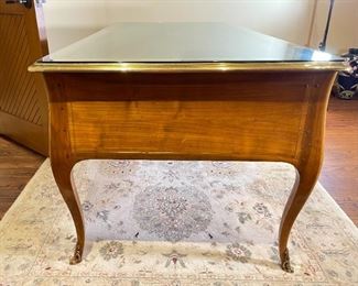 Antique Leather Top Brass Trim Writing Desk 30.5x71x36in HxWxD
