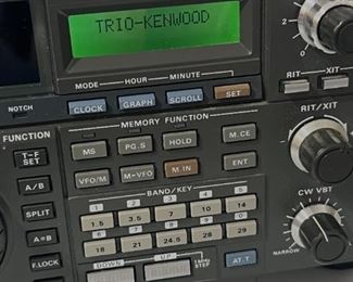 Kenwood TS-940S HF Transceiver Amateur Ham Radio 6.25x16x16.5in HxWxD