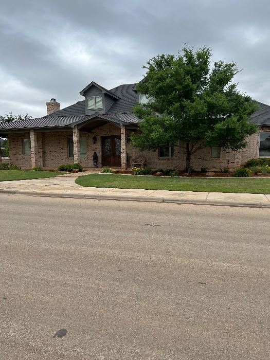 Lakeridge South Estate Sale in Lubbock, TX starts on 5/26/2022