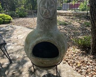 Chiminea barely used (Lakeway disallows) 