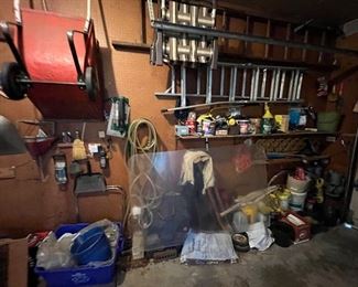 Lawn and garden items