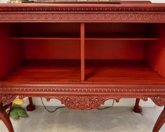 Cabinet Sideboard - plenty of storage!