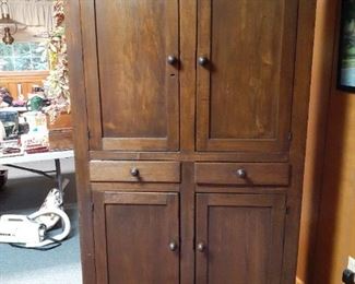 goregous primitive cupboard from early 1800's