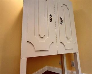 Fabulous media room cabinet! #34