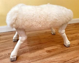 Pony-legged sheep bench #38