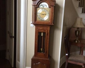 Daneher
Grandmother Clock
Works