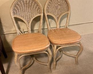 2 vintage rattan / wicker chairs