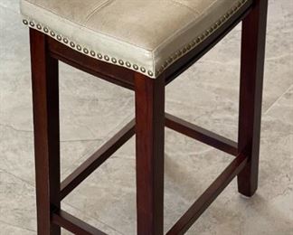 4pc Linon Allure Counter Stools 26x17x12in HxWxD