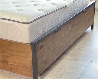 King Rustic Reclaimed Wood Metal Frame Bed with Frame & Mattress Frame: 63 x 79 x 86in<BR>Mattress: 80 long x 76in HxWxD