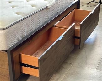 King Rustic Reclaimed Wood Metal Frame Bed with Frame & Mattress Frame: 63 x 79 x 86in<BR>Mattress: 80 long x 76in HxWxD